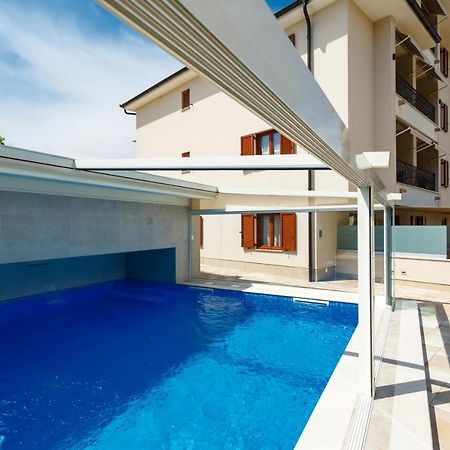 Apartmani Sidro Malinska Exteriér fotografie
