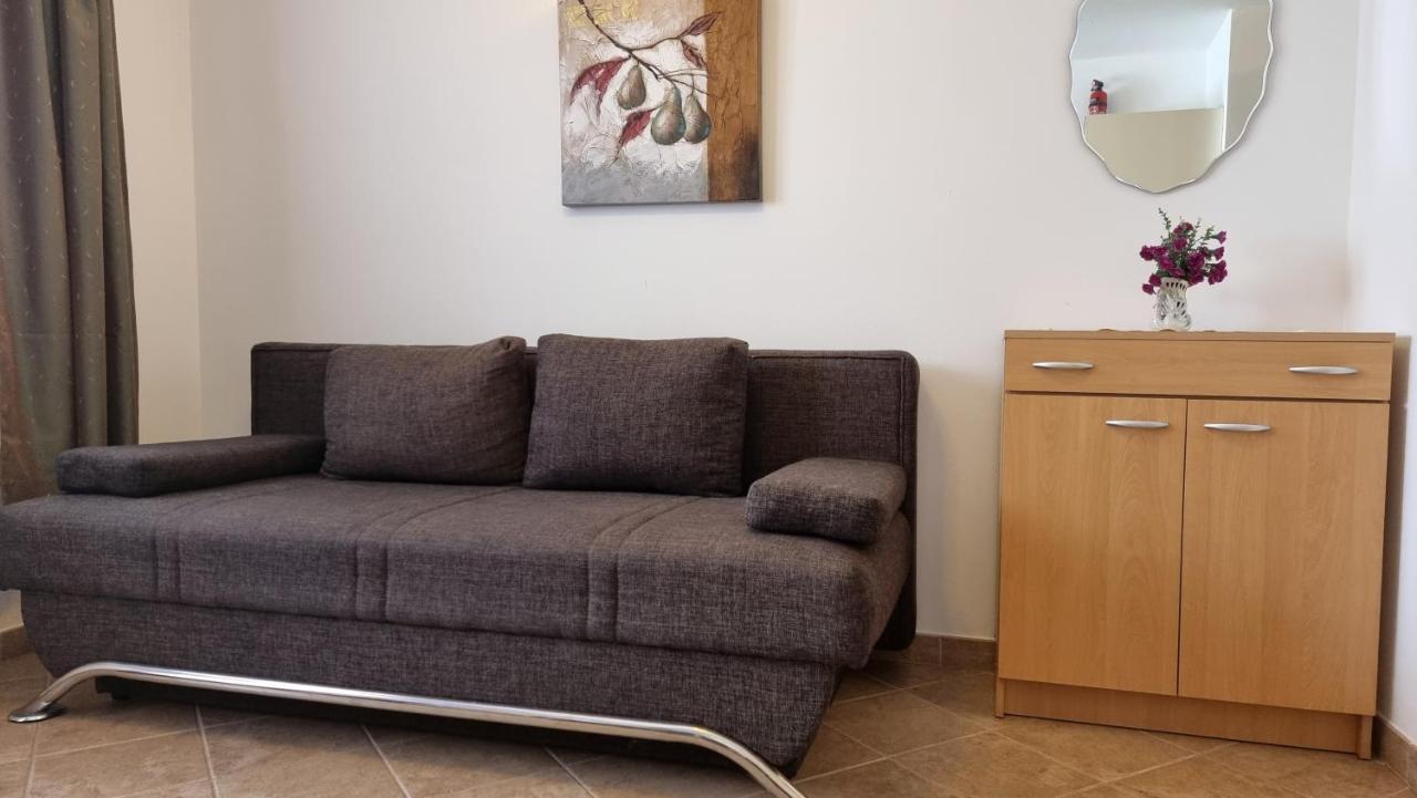 Apartmani Sidro Malinska Exteriér fotografie