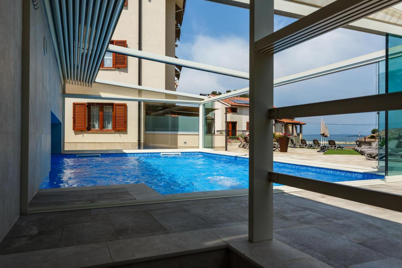 Apartmani Sidro Malinska Exteriér fotografie